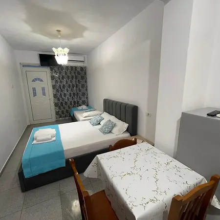 Albi Gasthuis Ksamil