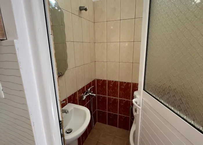 Albi 3* Εξαμίλιο